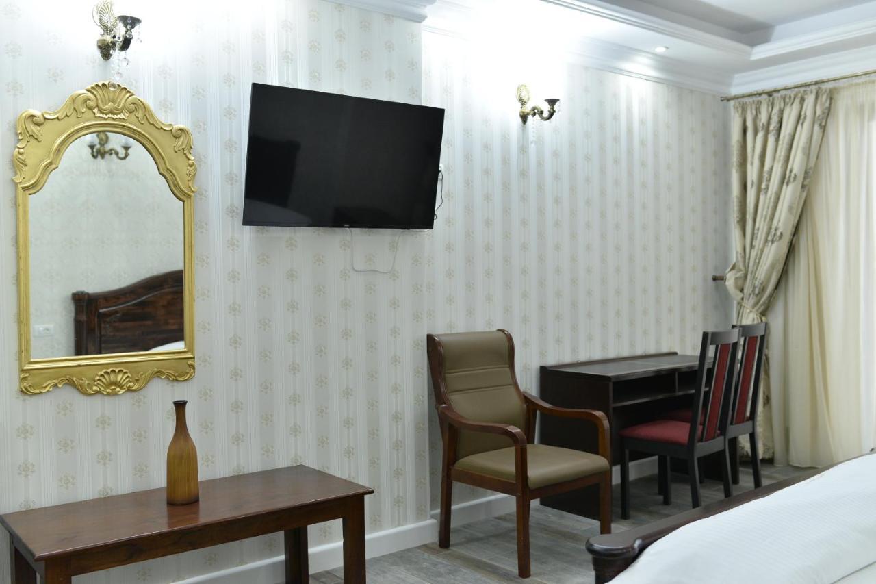Hotel Edy'S Royal Predeal Exteriér fotografie
