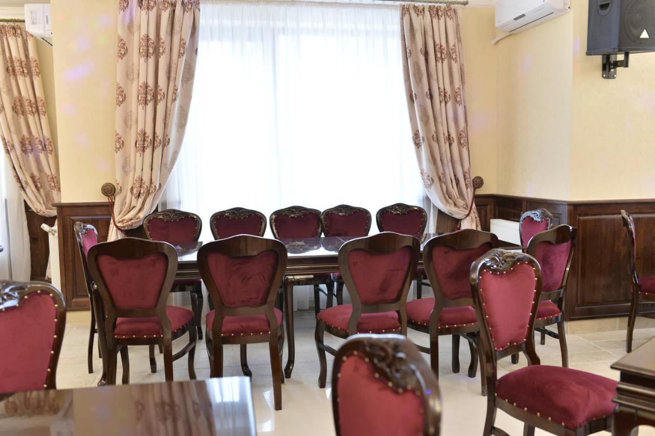 Hotel Edy'S Royal Predeal Exteriér fotografie